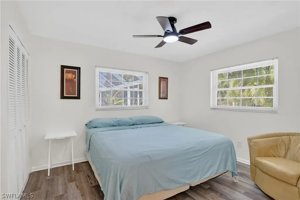 1305 SE 29th Terrace Cape Coral FL 33904