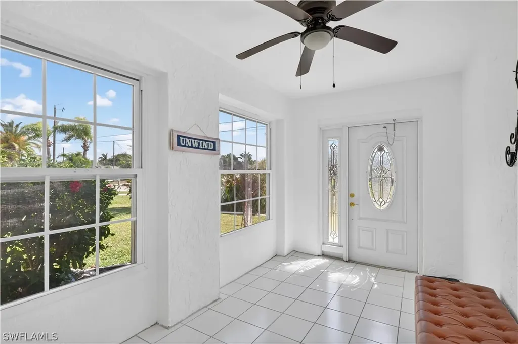 1305 SE 29th Terrace Cape Coral FL 33904