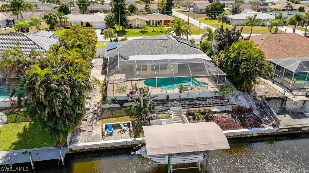 1305 SE 29th Terrace Cape Coral FL 33904