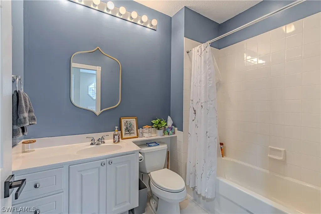 28572 Alessandria Circle Bonita Springs FL 34135