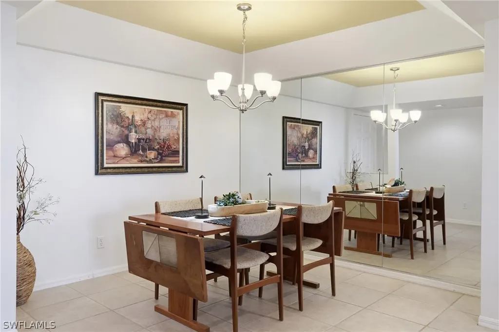 9856 Luna Circle Naples FL 34109