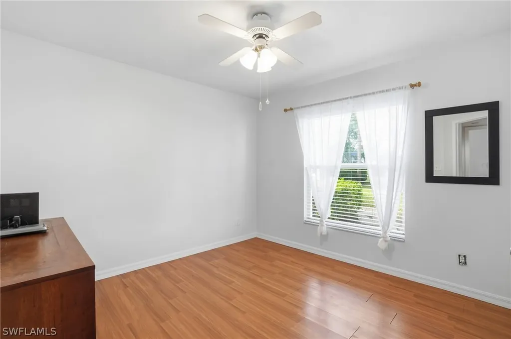 9856 Luna Circle Naples FL 34109