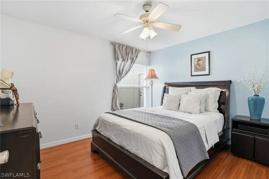 9856 Luna Circle Naples FL 34109