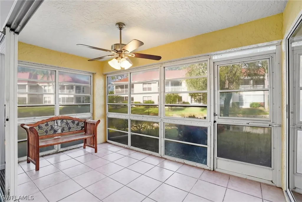 9856 Luna Circle Naples FL 34109