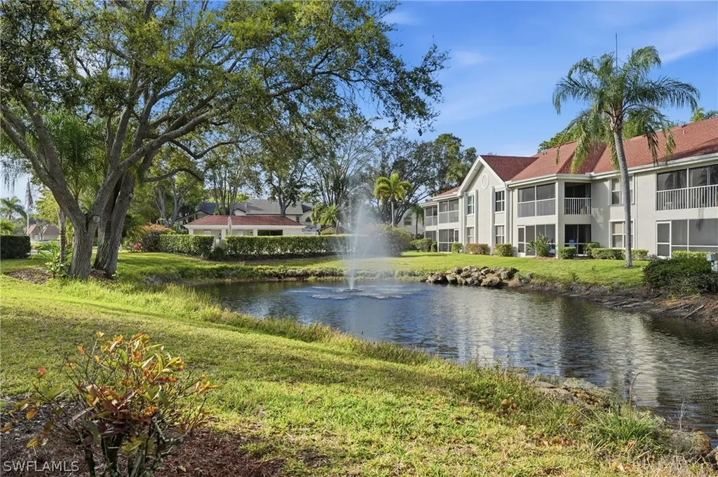 9856 Luna Circle Naples FL 34109