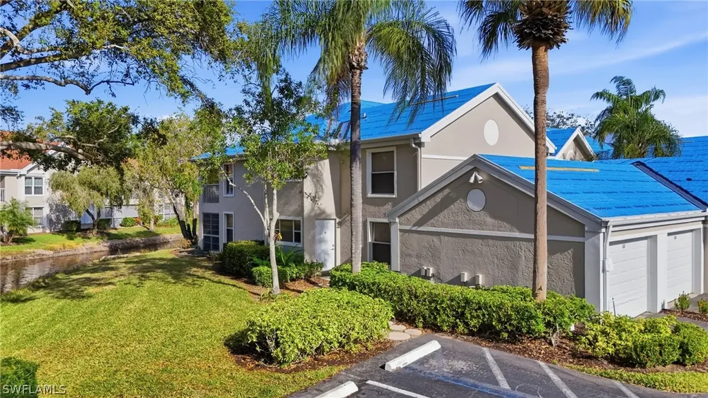 9856 Luna Circle Naples FL 34109