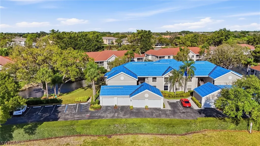 9856 Luna Circle Naples FL 34109