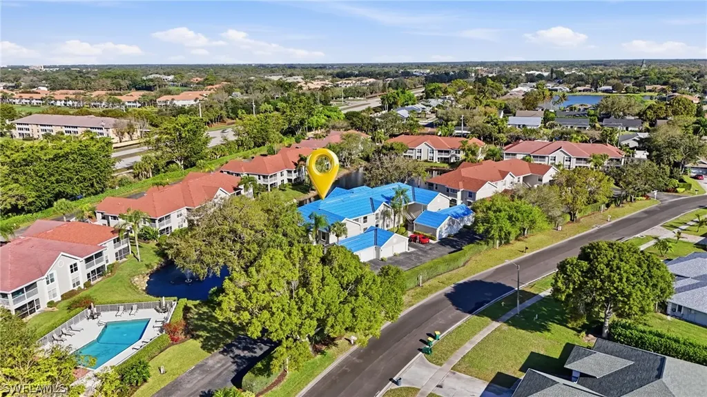 9856 Luna Circle Naples FL 34109