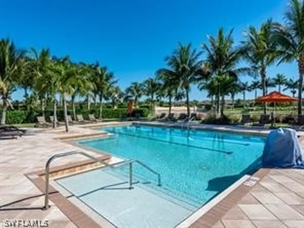 9723 Acqua Court Naples FL 34113