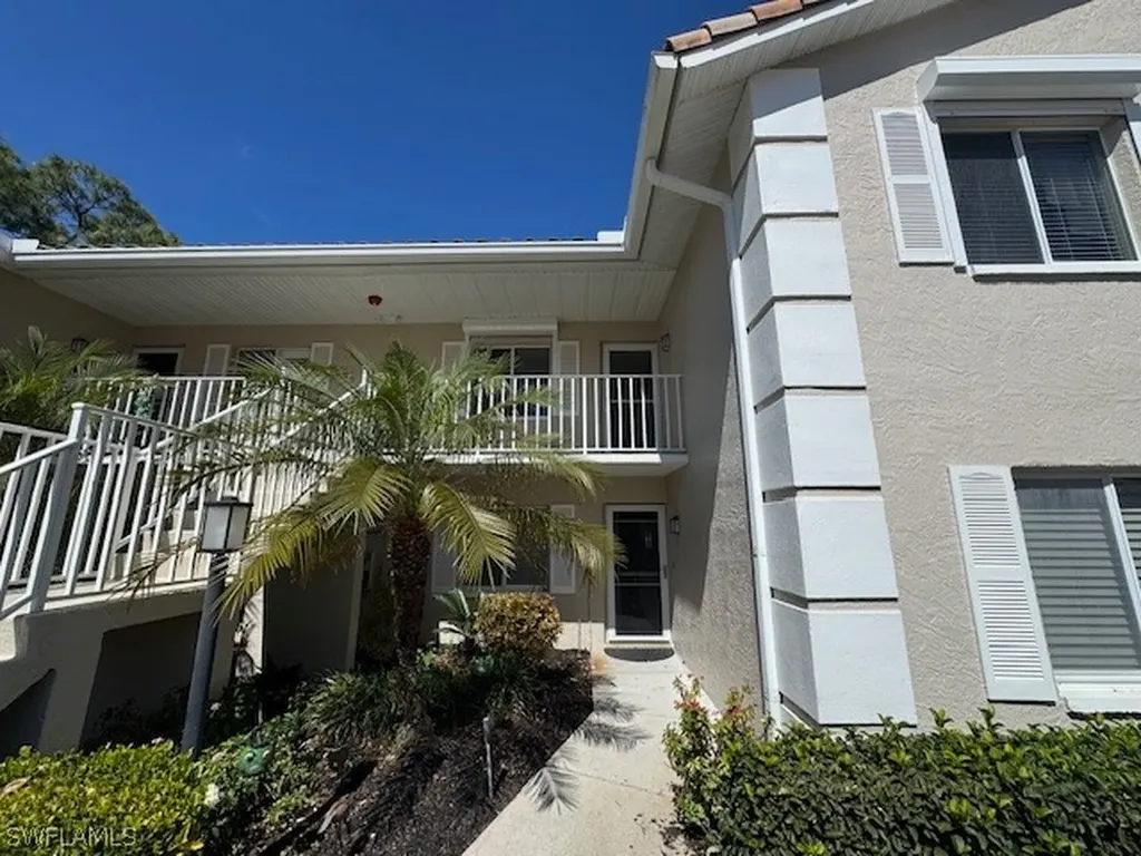 5912 Cranbrook Way Naples FL 34112
