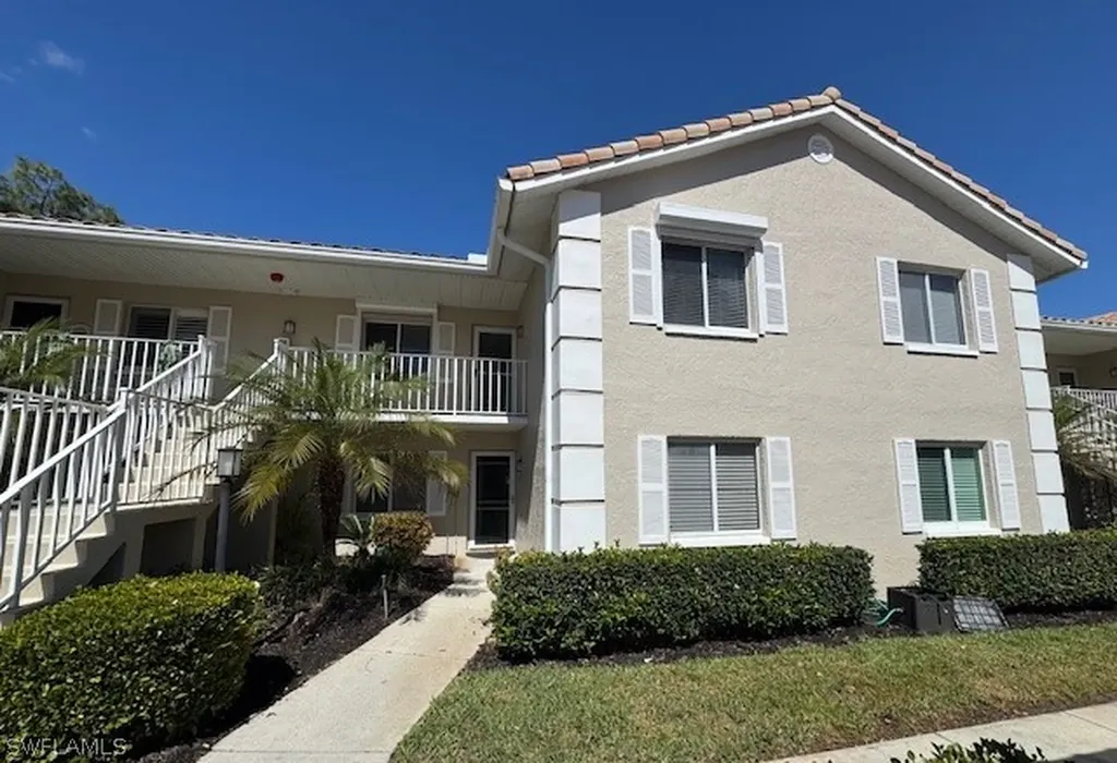 5912 Cranbrook Way Naples FL 34112