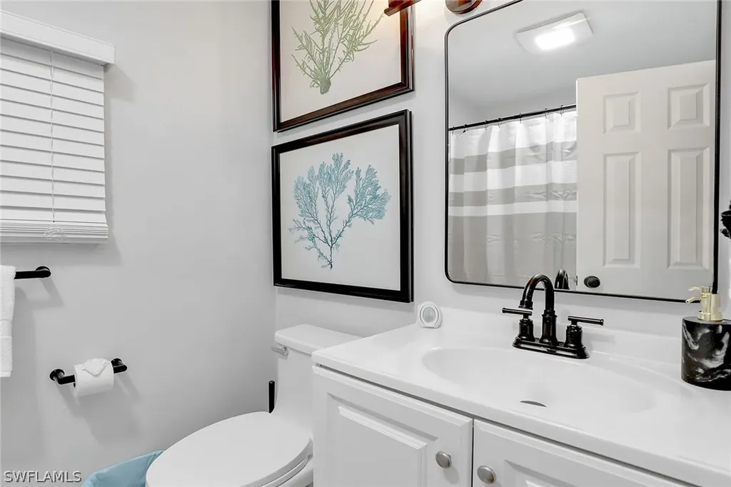 2780 Weeks Avenue Naples FL 34112