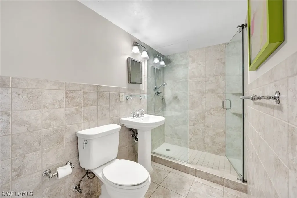 1 Bluebill Avenue Naples FL 34108