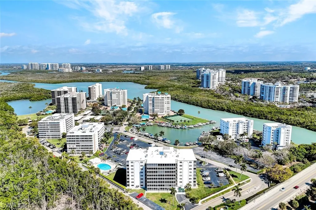 1 Bluebill Avenue Naples FL 34108