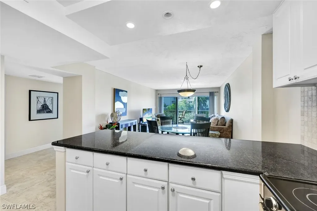 1 Bluebill Avenue Naples FL 34108