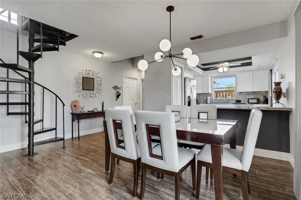 6436 Royal Woods Drive Fort Myers FL 33908