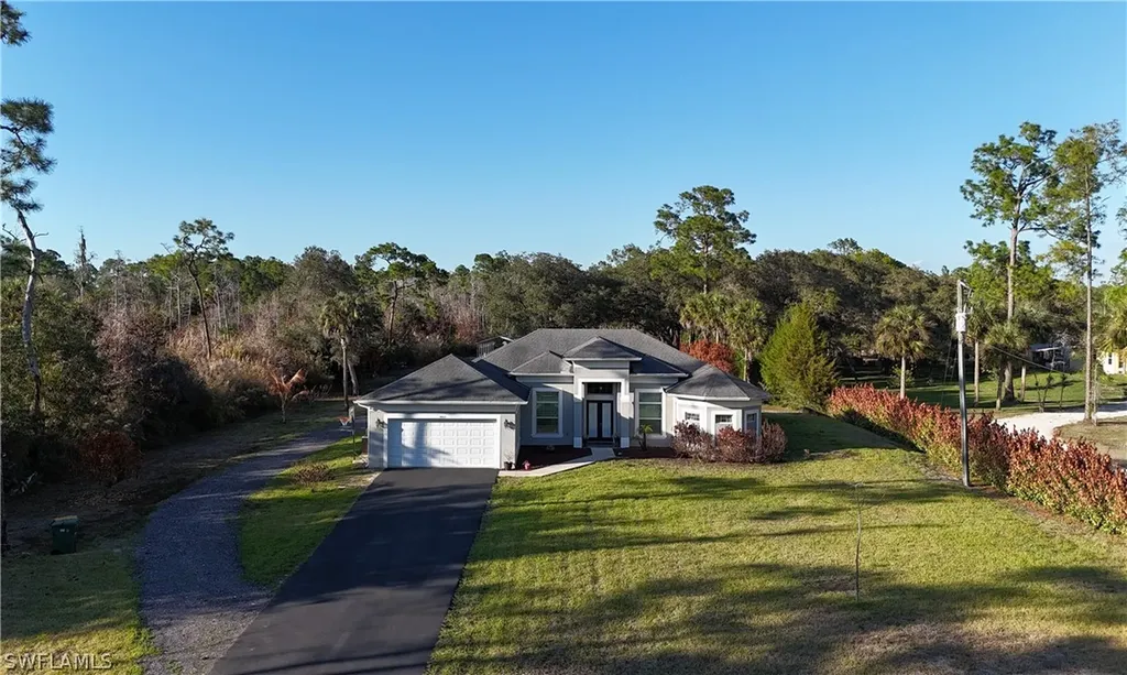 3841 4th Avenue NE Naples FL 34120