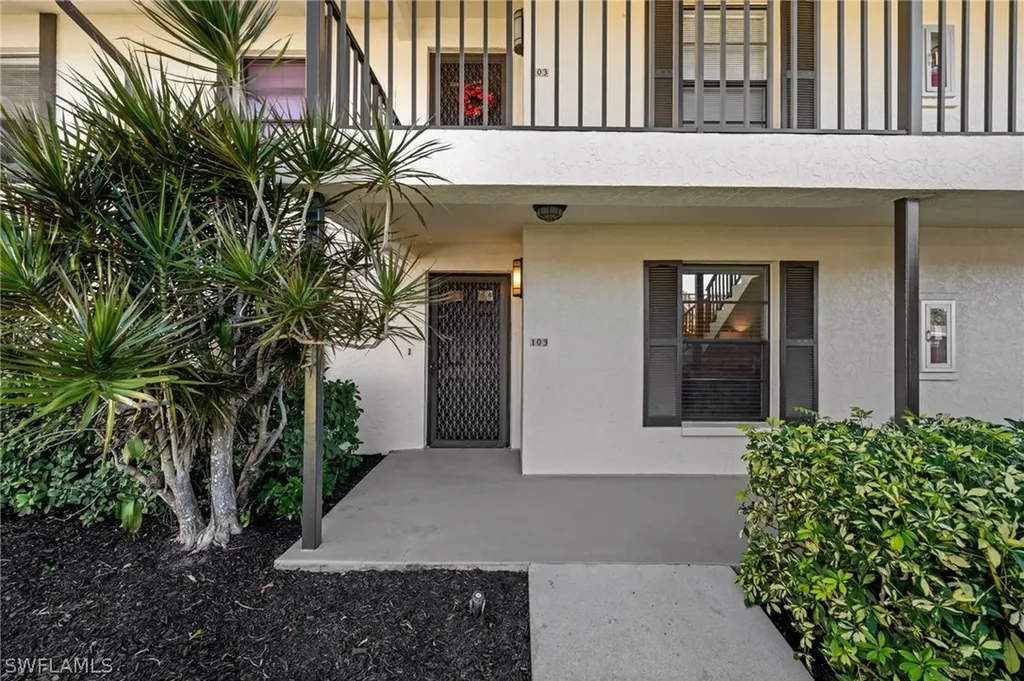 500 Misty Pines Circle Naples FL 34105