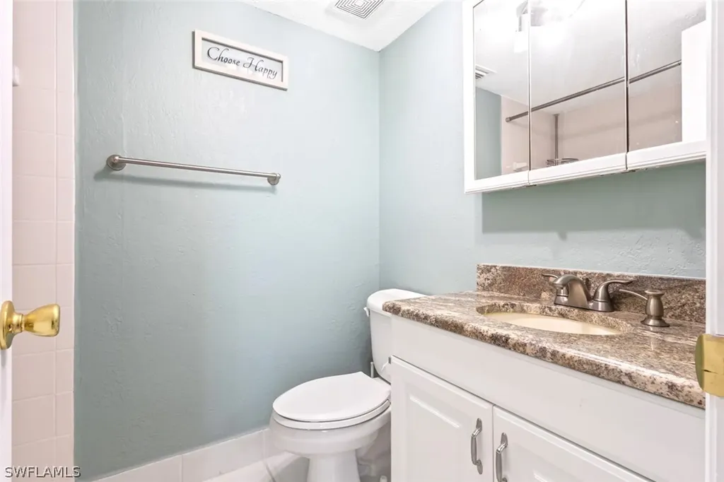 4629 Bayshore Drive Naples FL 34112