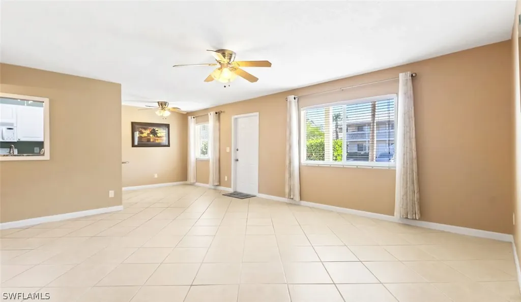 4629 Bayshore Drive Naples FL 34112