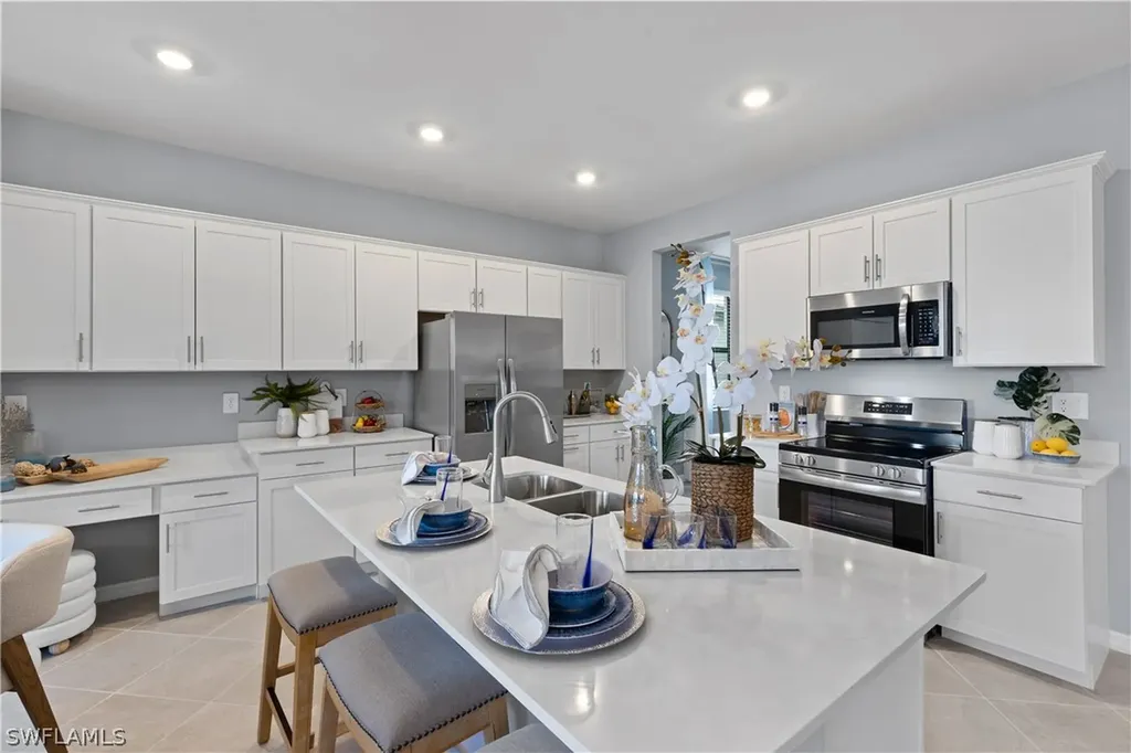 3885 Passion Vine Drive Alva FL 33920