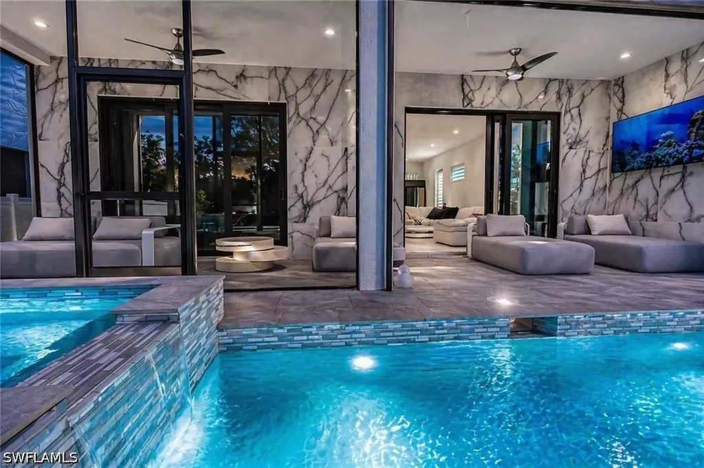 4064 Full Moon Court Naples FL 34112