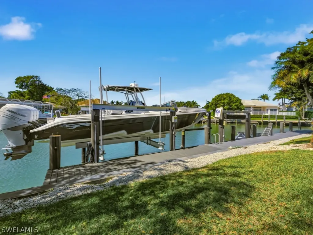 366 Grapewood Court Marco Island FL 34145