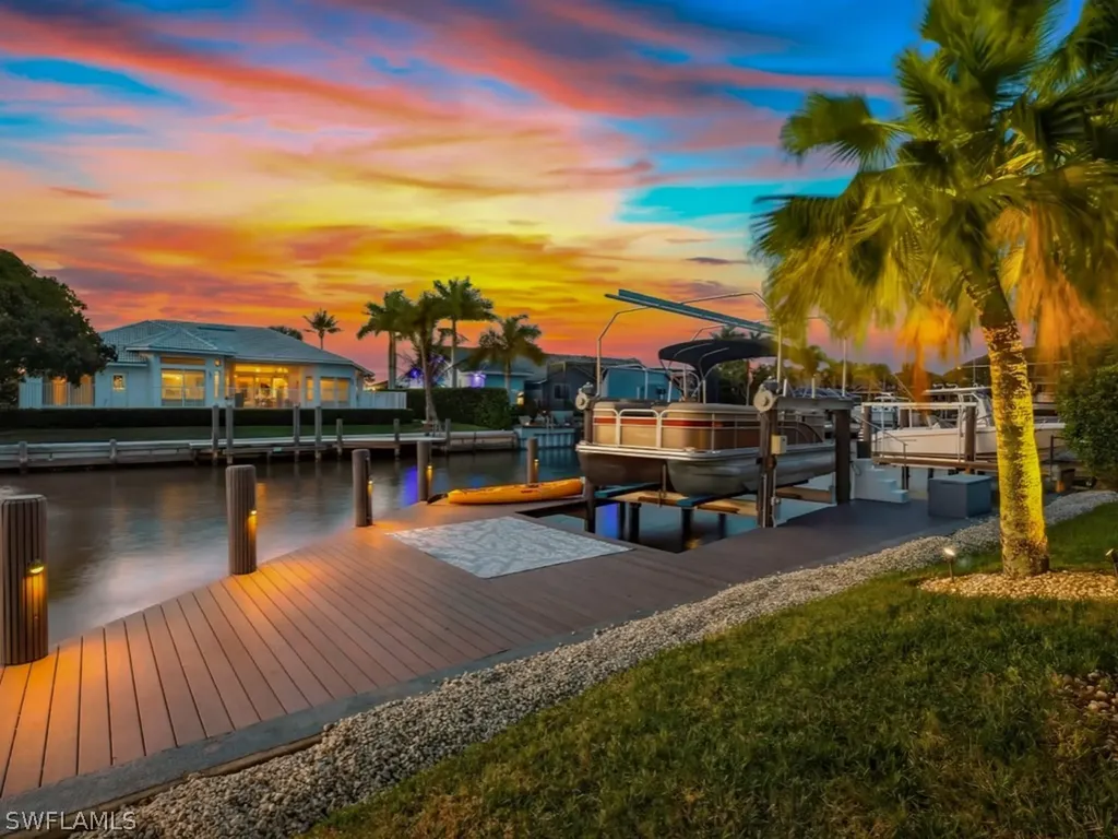 366 Grapewood Court Marco Island FL 34145