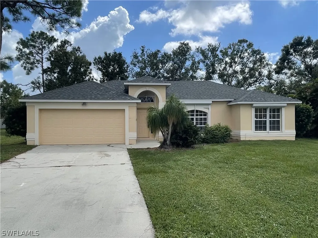 9758 Country Oaks Drive Fort Myers FL 33967