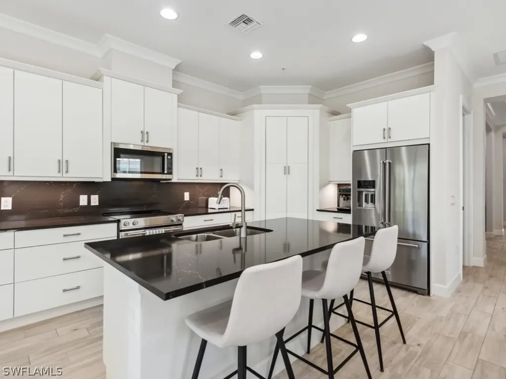 6509 Dominica Drive Naples FL 34113