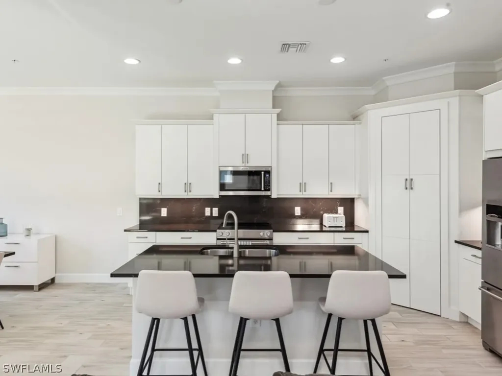 6509 Dominica Drive Naples FL 34113