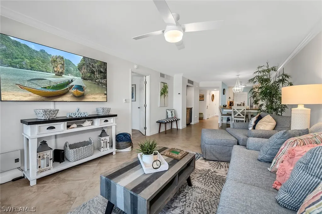 1041 Swallow Avenue Marco Island FL 34145