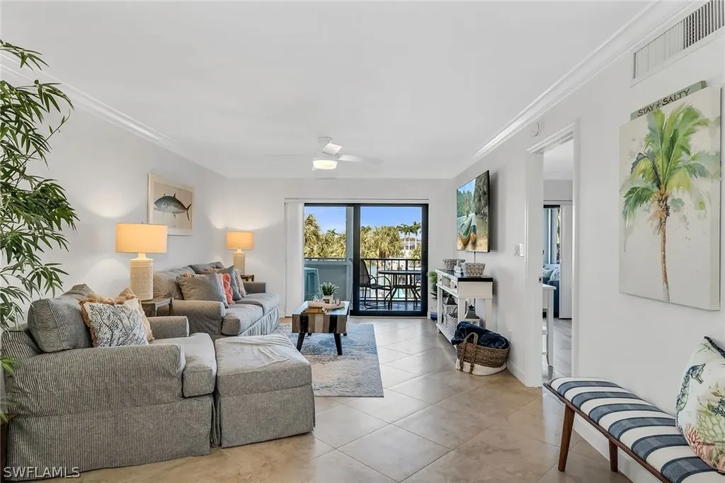 1041 Swallow Avenue Marco Island FL 34145