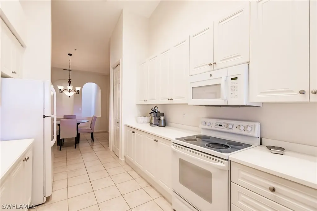 3940 Deer Crossing Court Naples FL 34114
