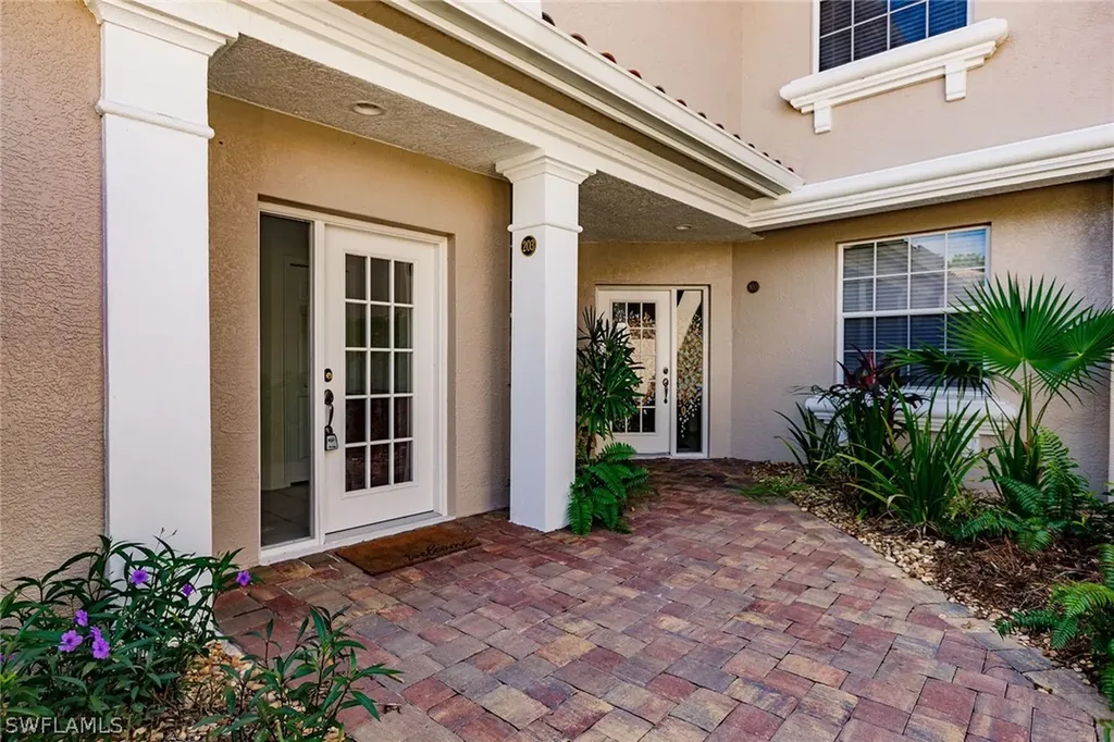 3940 Deer Crossing Court Naples FL 34114
