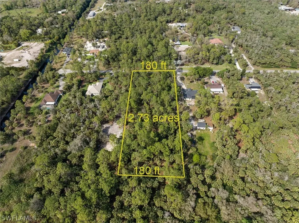 810 20th Avenue NW Naples FL 34120