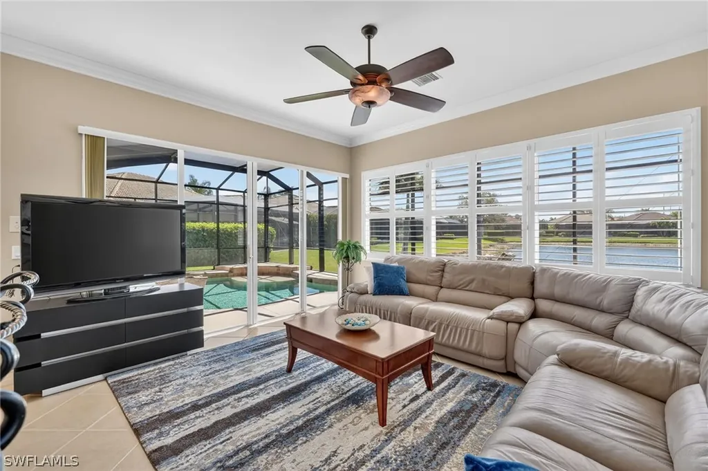 6184 Bunker Place Naples FL 34113