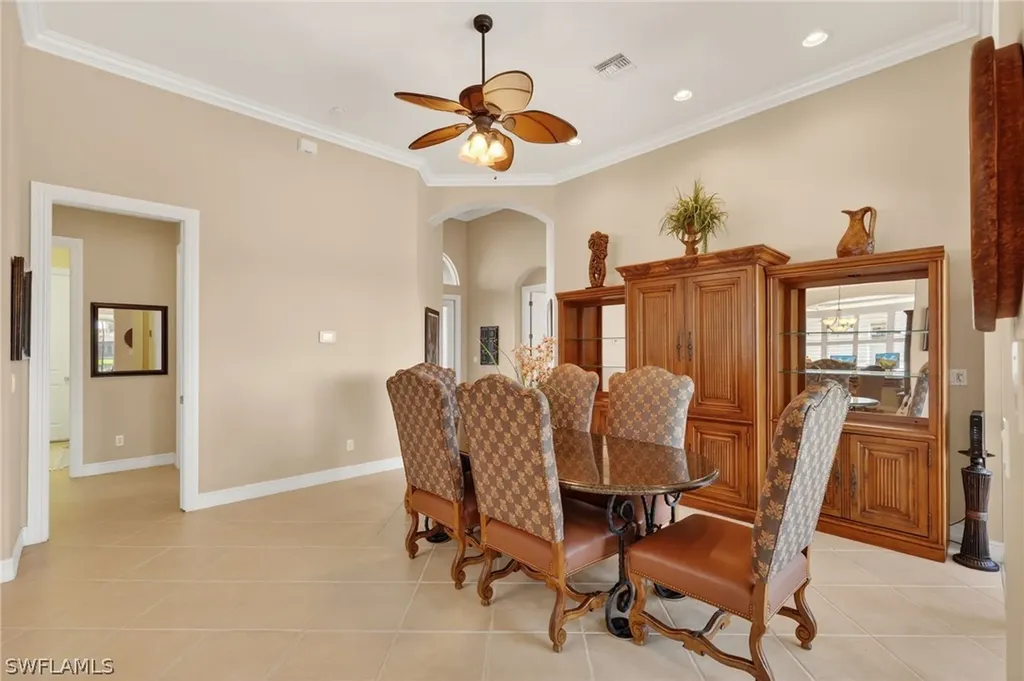 6184 Bunker Place Naples FL 34113