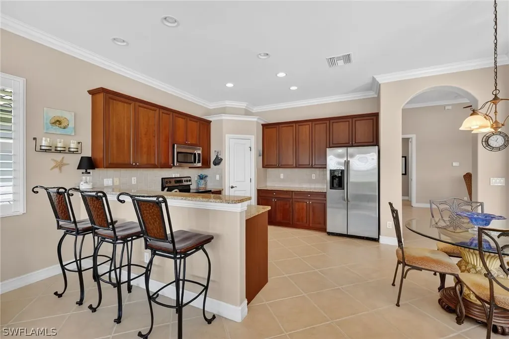 6184 Bunker Place Naples FL 34113