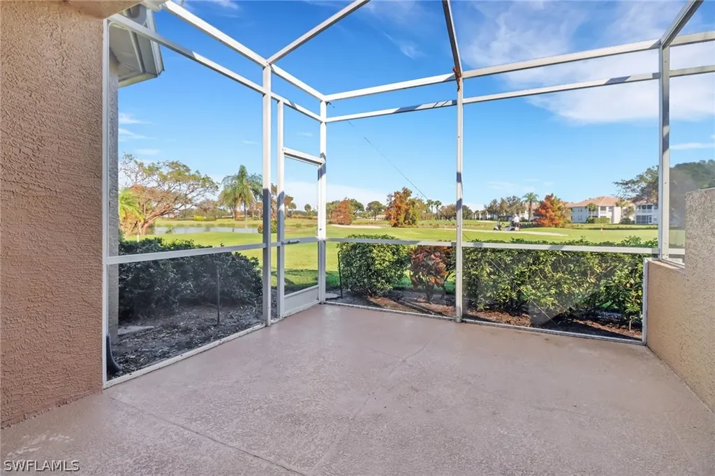1677 Morning Sun Ln E-22 Naples FL 34119