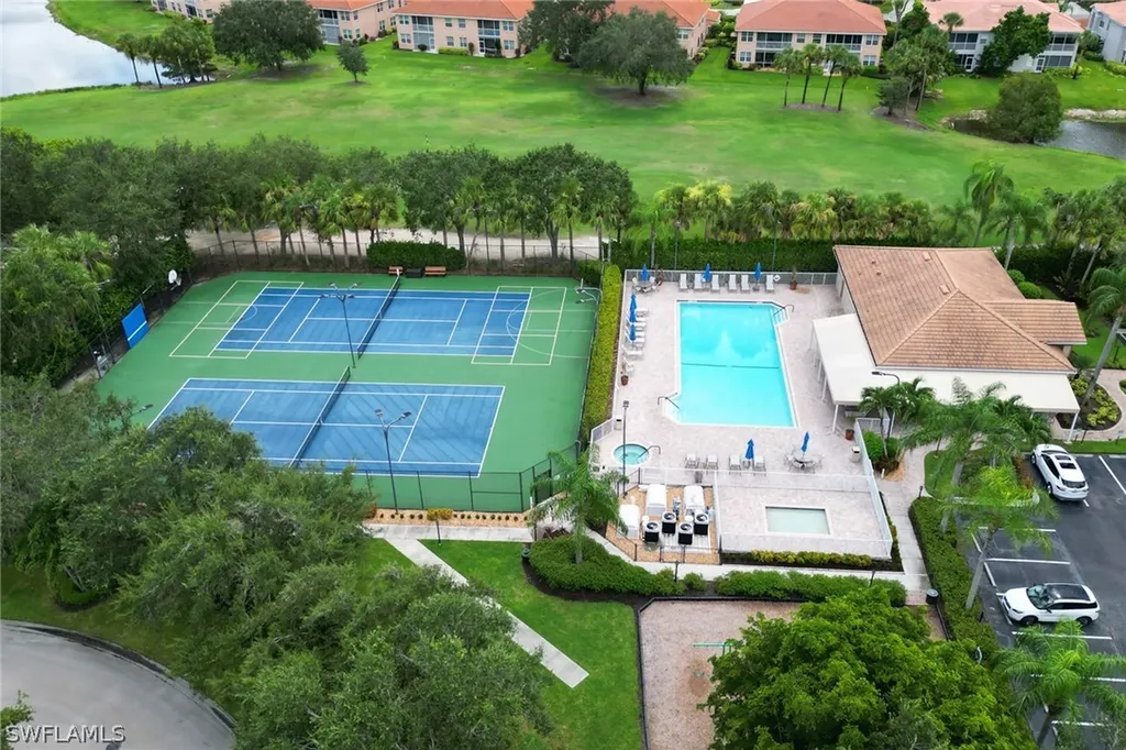 1677 Morning Sun Ln E-22 Naples FL 34119