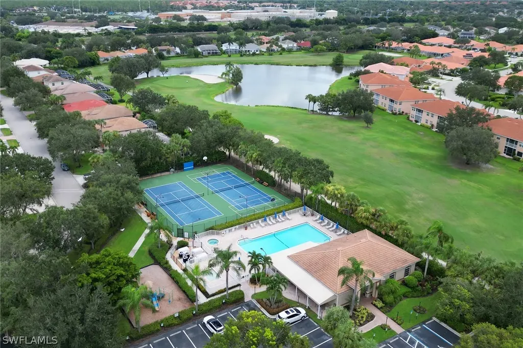 1677 Morning Sun Ln E-22 Naples FL 34119
