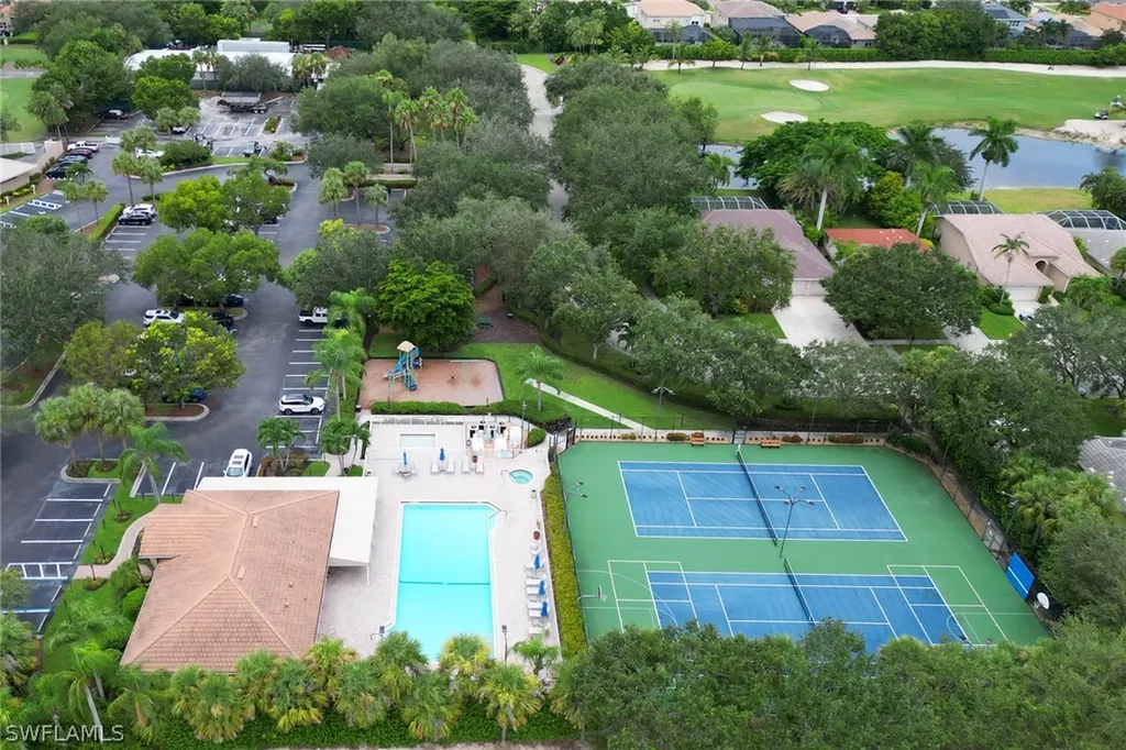 1677 Morning Sun Ln E-22 Naples FL 34119