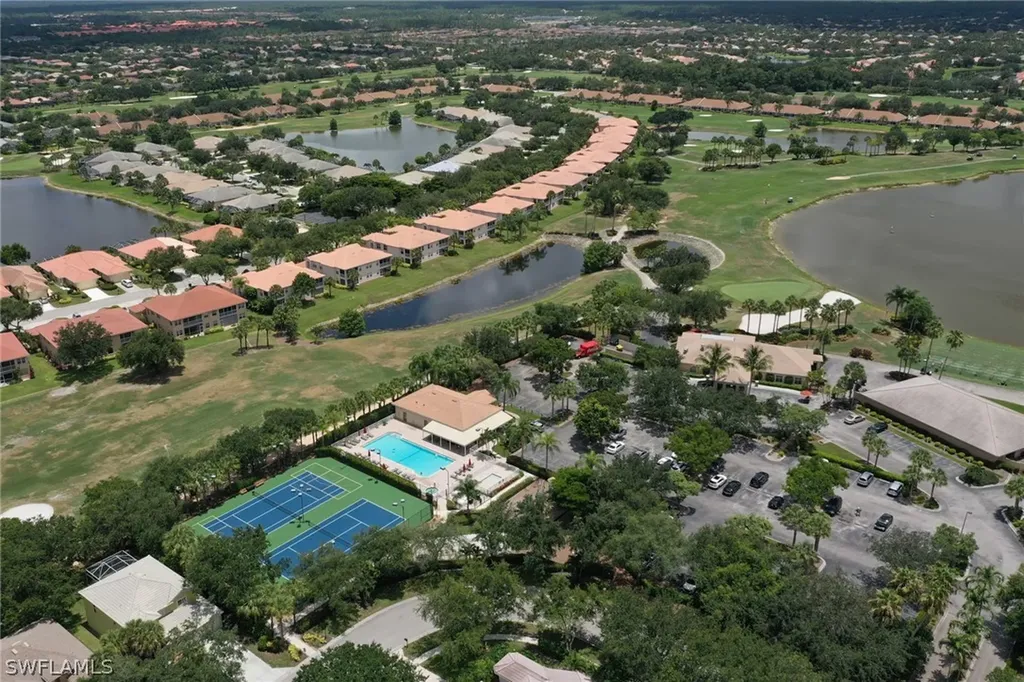 1677 Morning Sun Ln E-22 Naples FL 34119