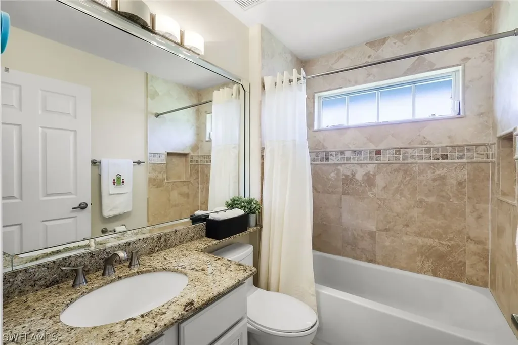 2385 Harmony Lane Naples FL 34109