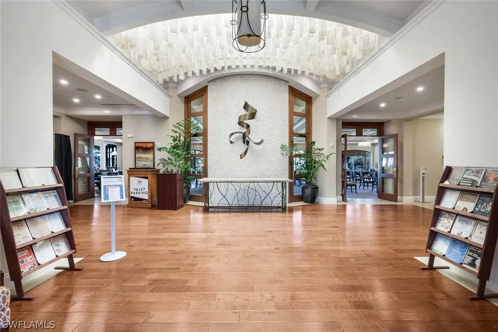 2385 Harmony Lane Naples FL 34109