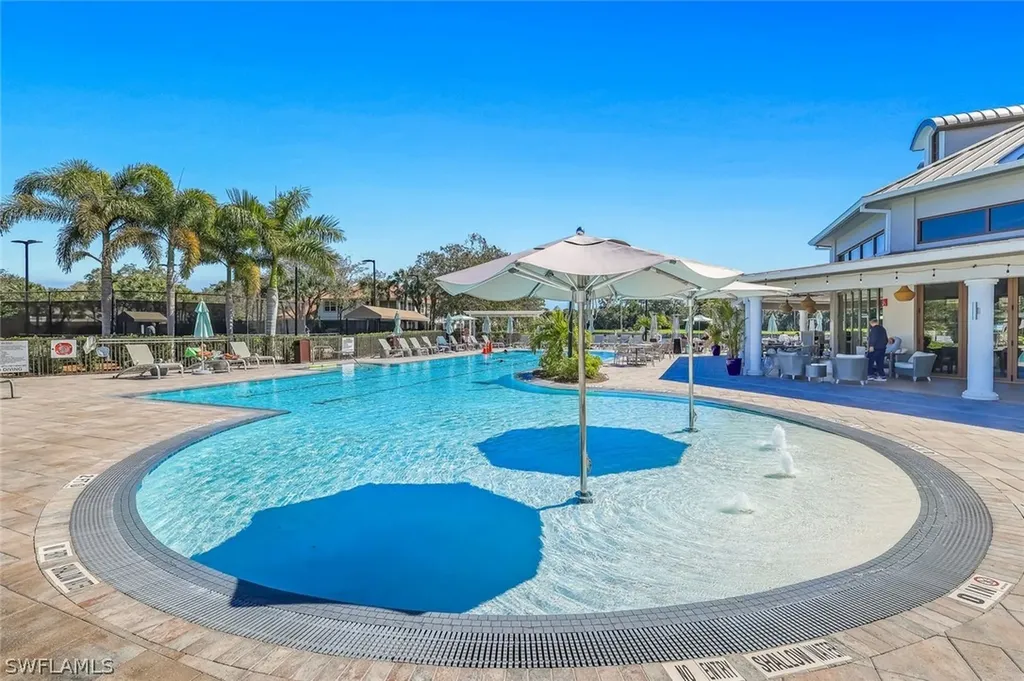 2385 Harmony Lane Naples FL 34109