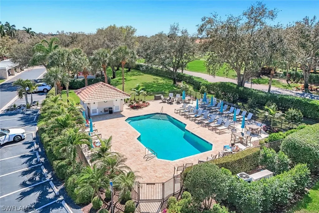 2385 Harmony Lane Naples FL 34109