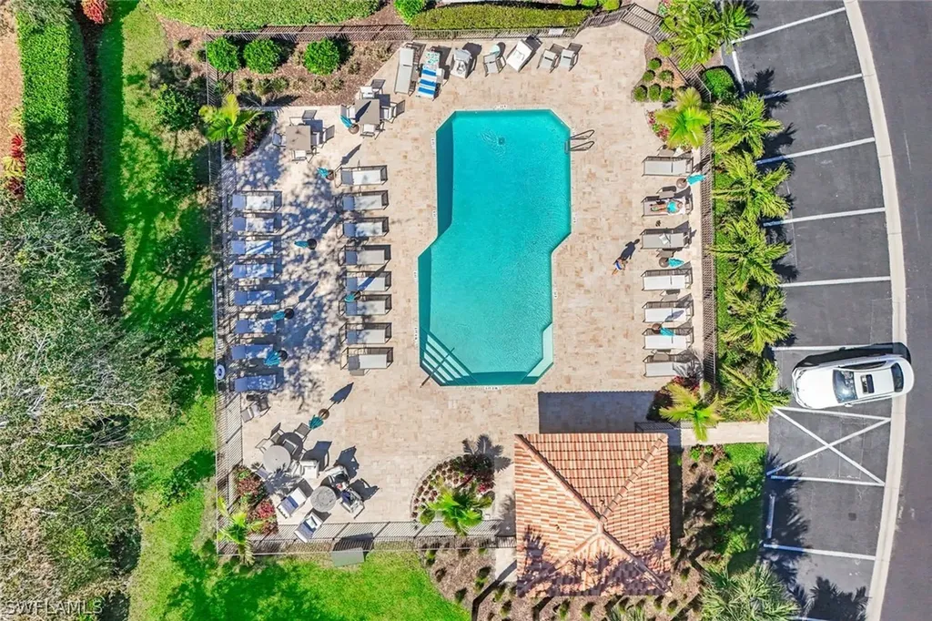 2385 Harmony Lane Naples FL 34109