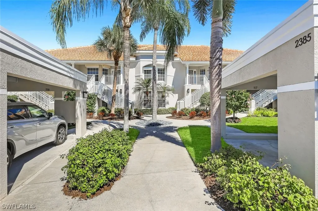 2385 Harmony Lane Naples FL 34109